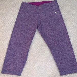 Danskin Now Workout Capri Leggins Purple